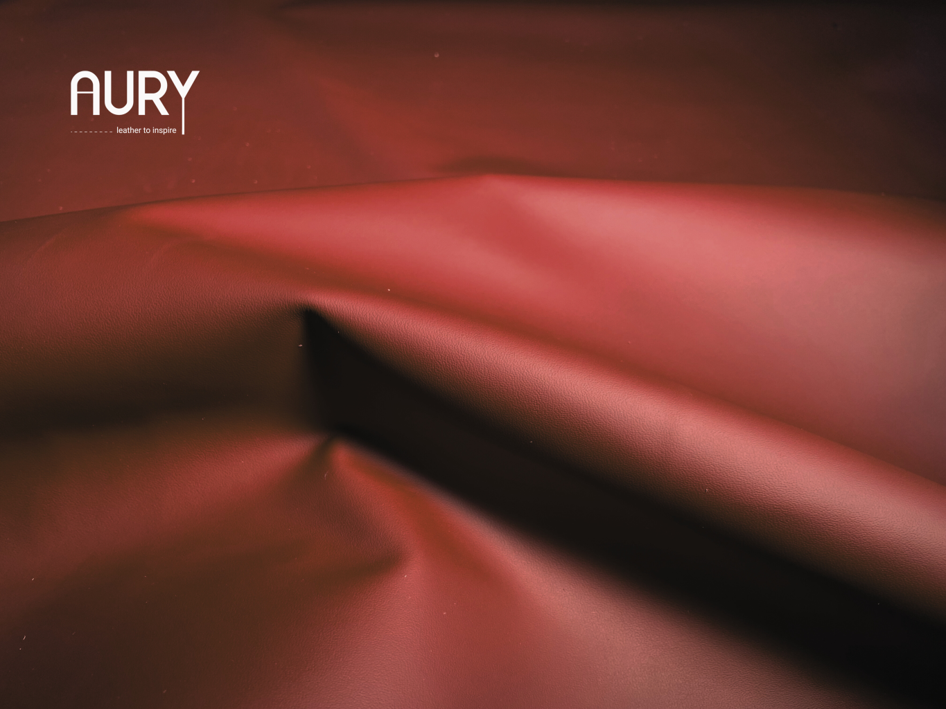 da bò bọc nội thất màu đỏ rượu Aury Việt Nam